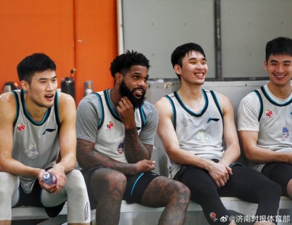 配资网站导航指南 鲁媒：山东男篮新赛季CBA目标前八，将大力锻炼年轻队员